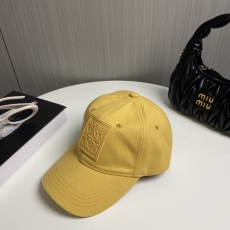 Loewe Caps